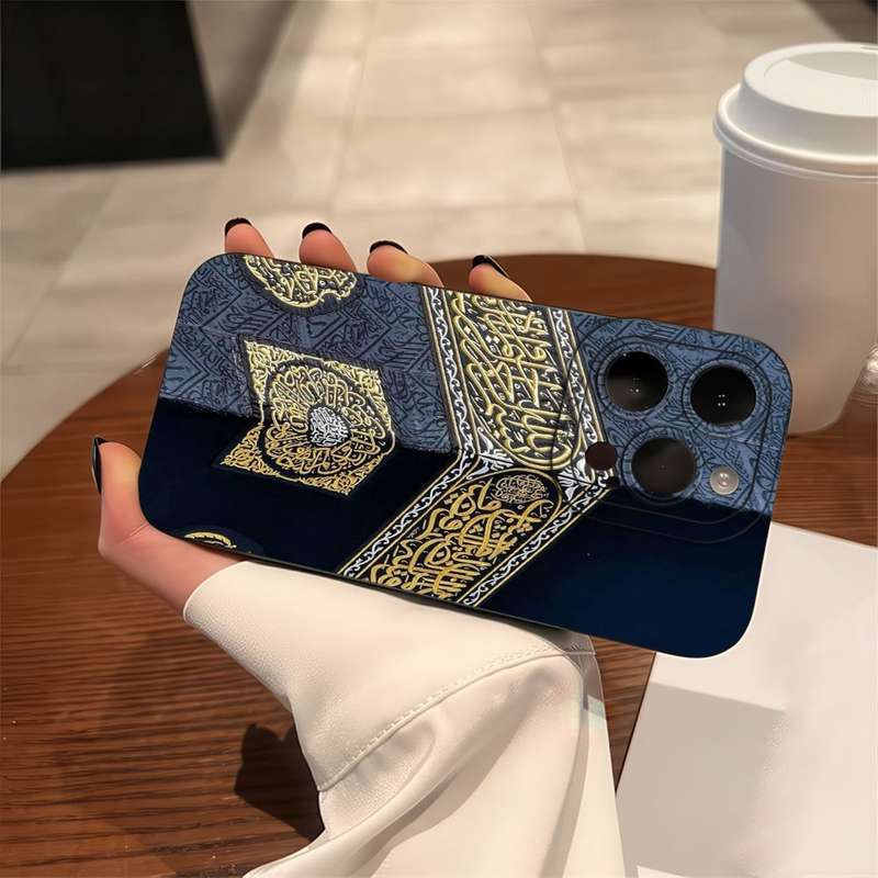 1Pc Black For iPhone 7 8 SE2 SE3 Mecca Wall Print Phone Case