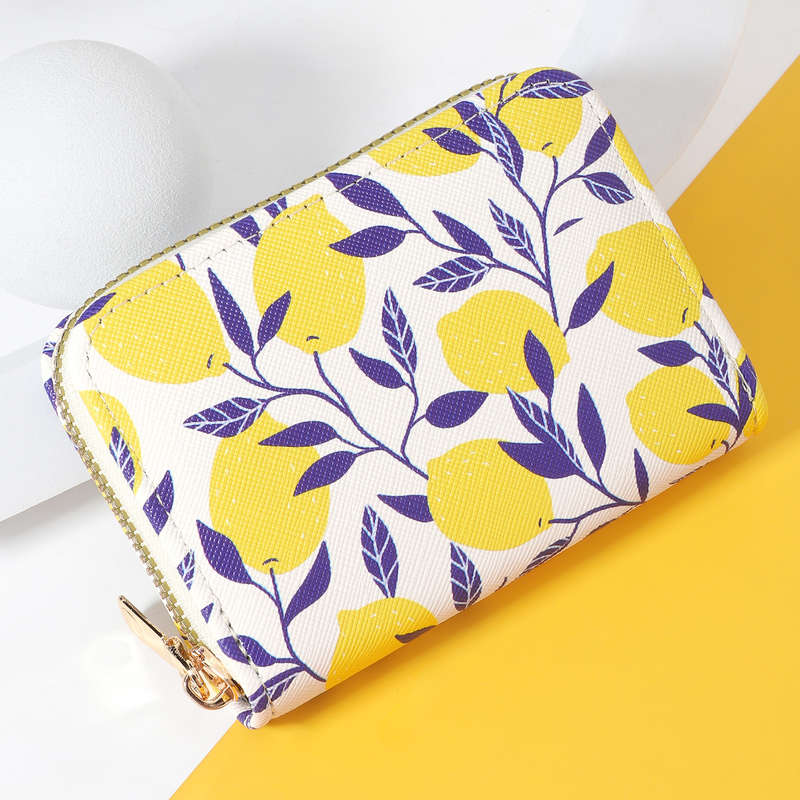 1pc Stylish And Durable Credit Card Holder Convenient to Carry Features Multiple Compartments for