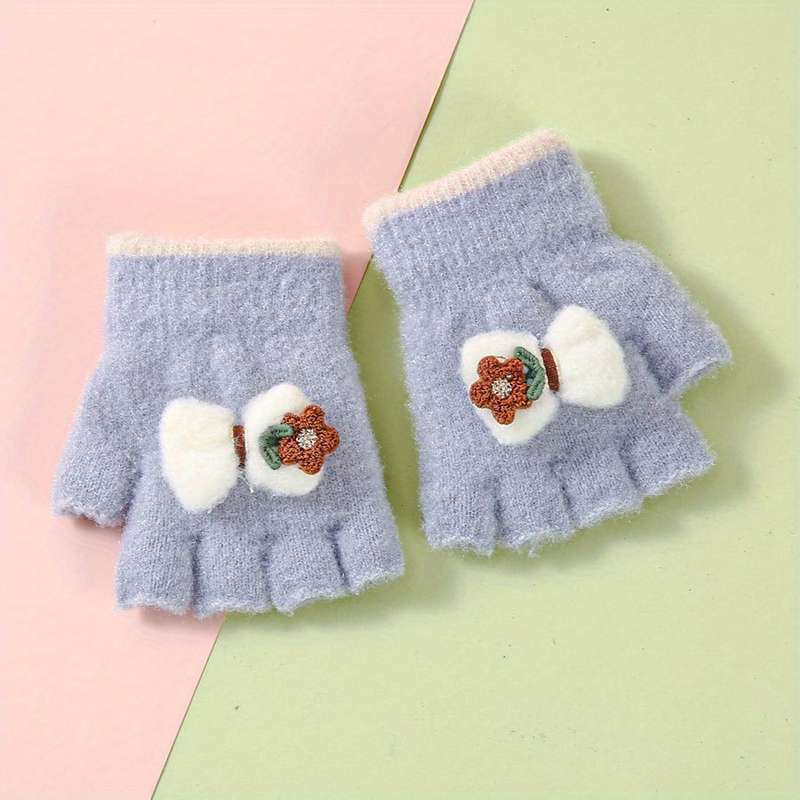 Winter Gloves Color Grey Size 1 To 4Y