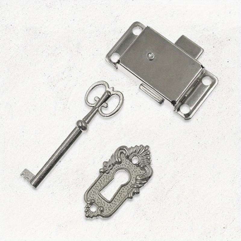 Lock Color B