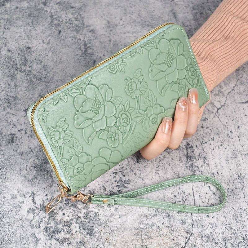 1pc Women'S Long Wallet 2024 New Korean Fashion Style Faux Leather with Wristlet Tribal Embossed