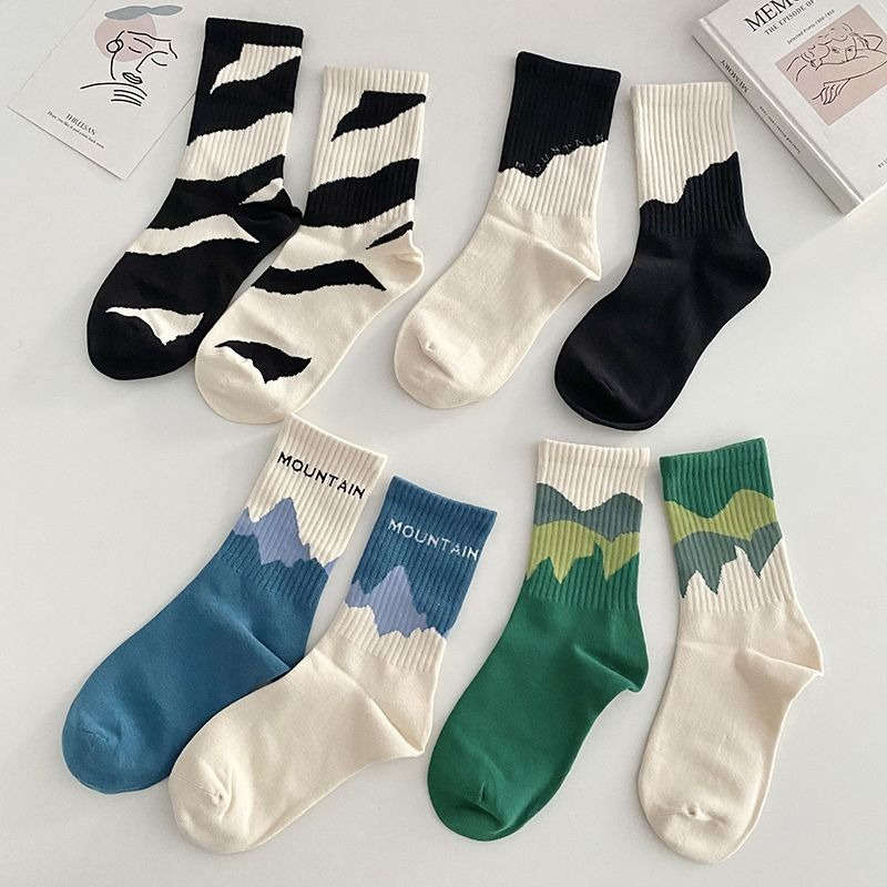 3 Pairs Random Colors One Size High Elastic Socks