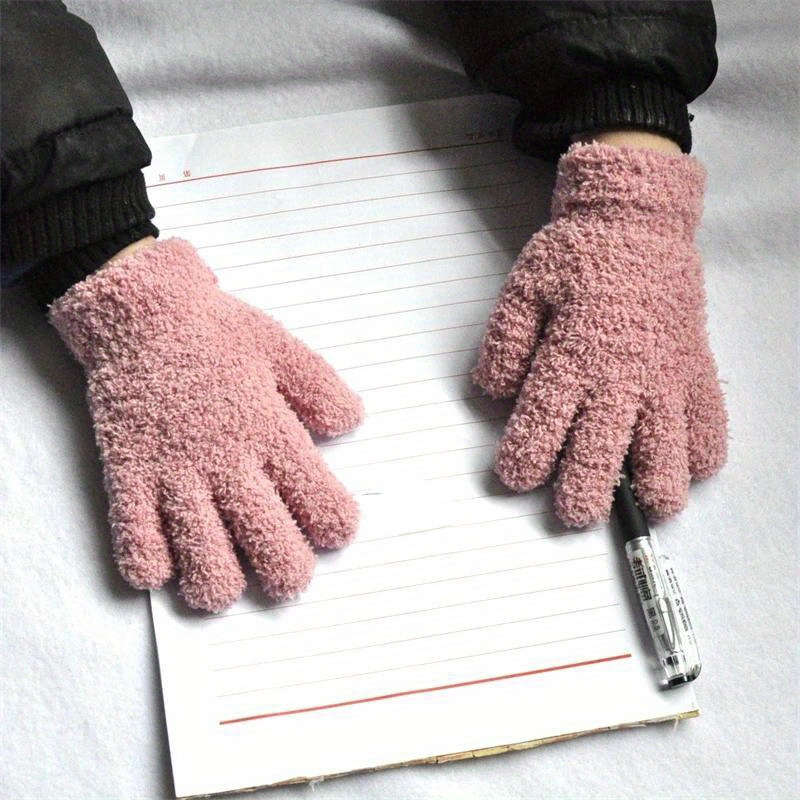 Winter Gloves Color Red