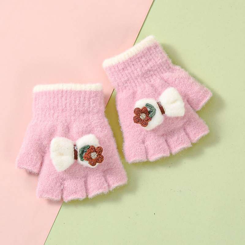 Winter Gloves Color Grey Size 1 To 4Y