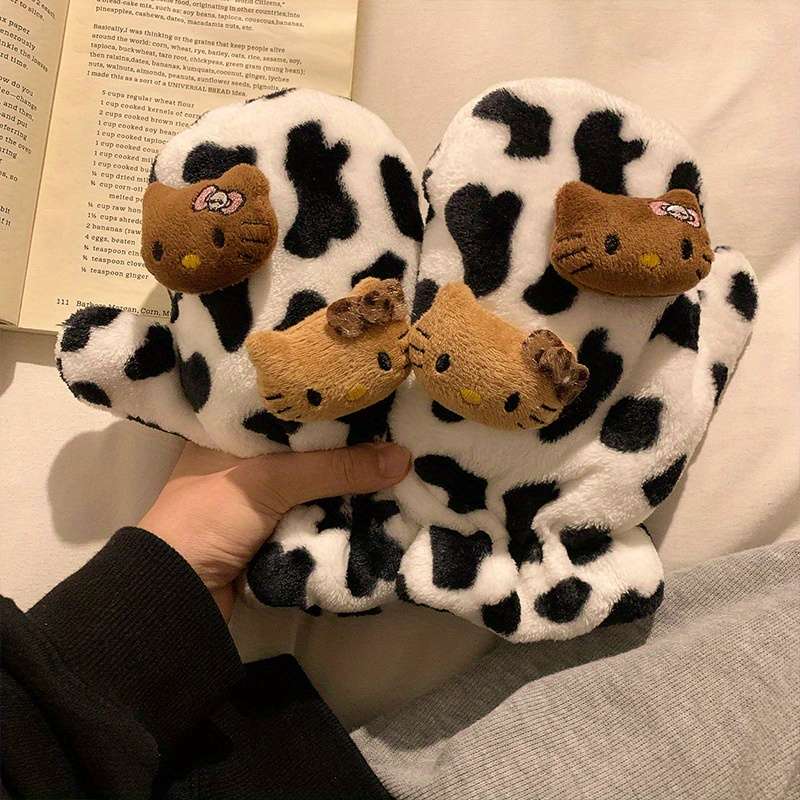 Winter Gloves Color Brown