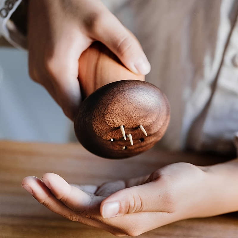 1pc Charming Mushroom-Shaped Solid Wood Toothpick Holder The Perfect Choice for Home Kitchen