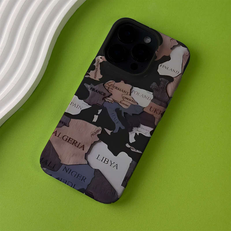1Pc Mixed Color For iPhone 16E World Map Phone Case