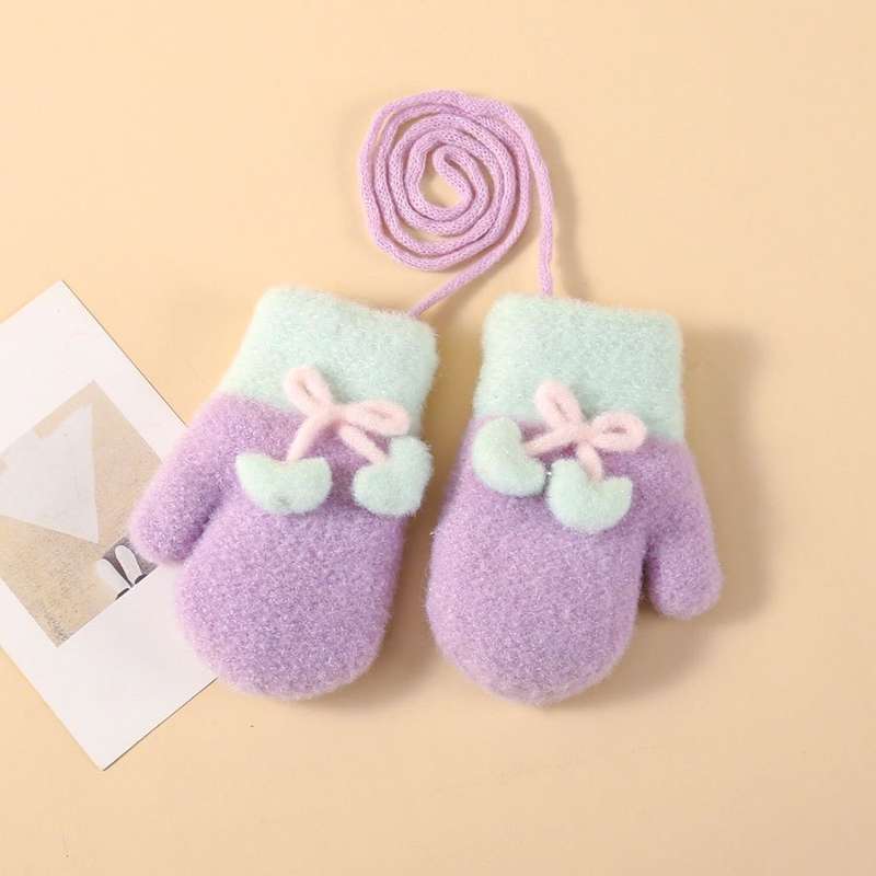 Winter Gloves Color Purple Size 1 To 3Y