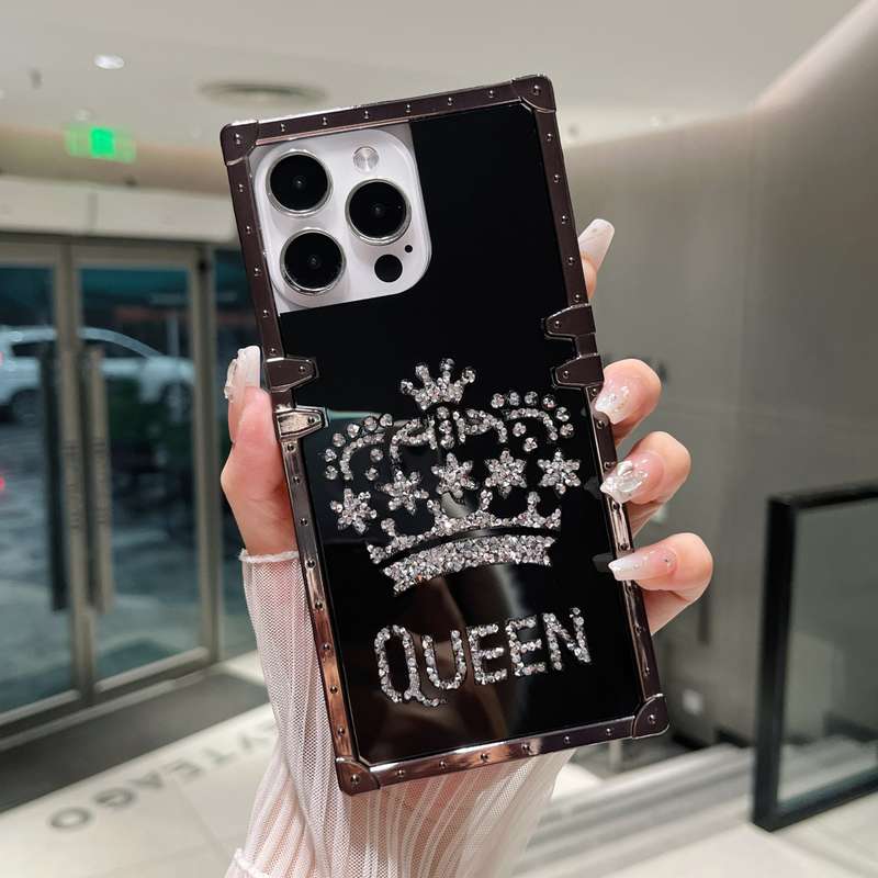 1Pc Black For iPhone 16 Pro Max Crown Design Phone Case