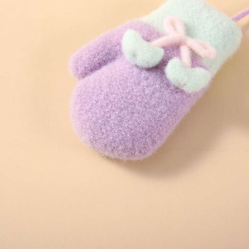 Winter Gloves Color Blue Size 1 To 3Y