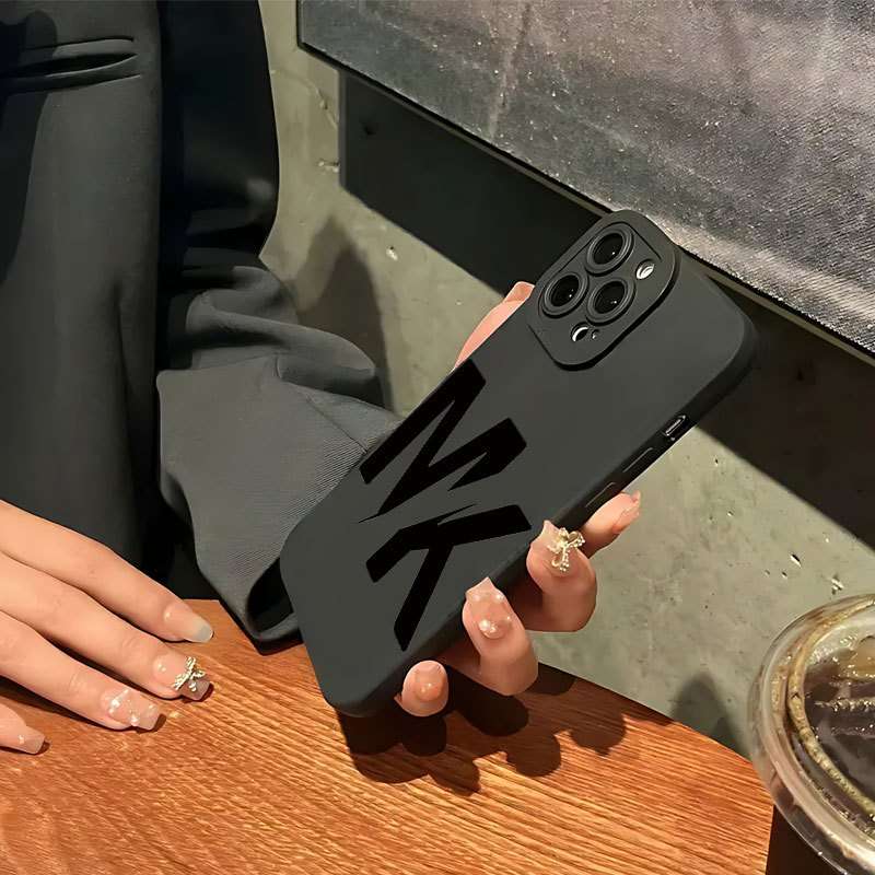 1Pc Mixed Color For iPhone 7 8 SE2 SE3 Angel Eyes MK Phone Case
