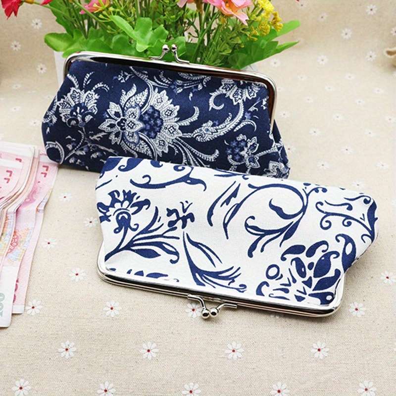 1pc Elegant Blue and White Porcelain-Inspired Canvas Coin Purse Ethnic Floral Design Compact 5-I