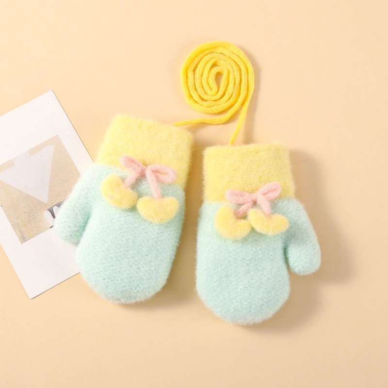 Winter Gloves Color Blue Size 1 To 3Y