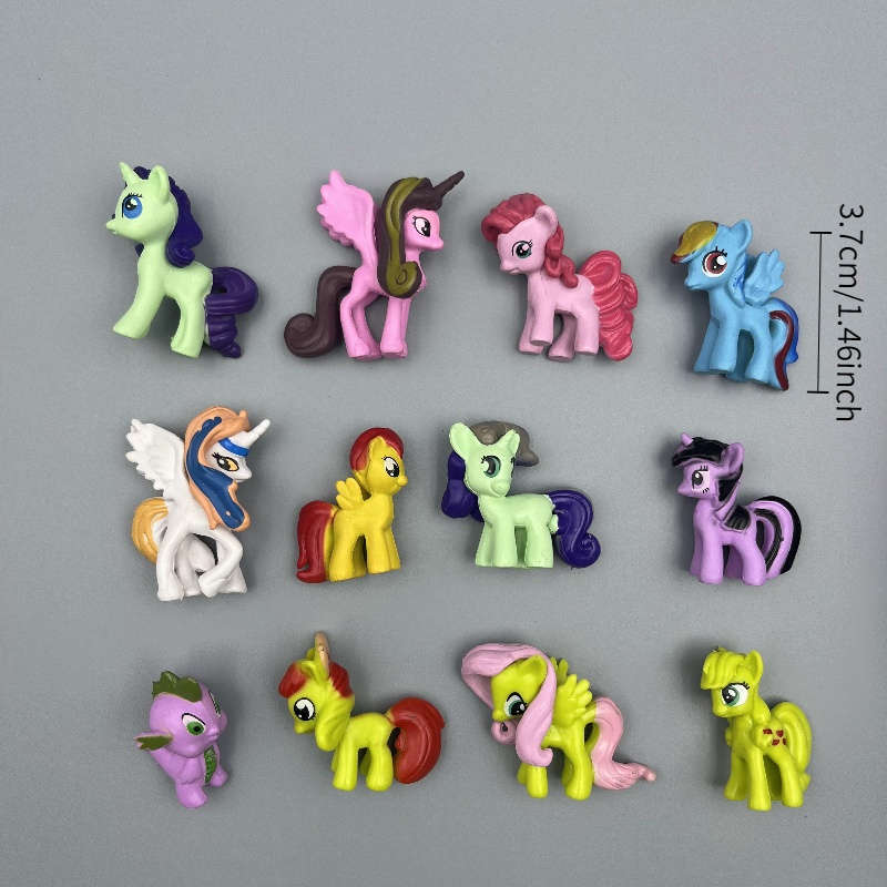Toy Dolls color A set of 12 small