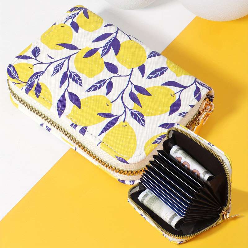 1pc Stylish And Durable Credit Card Holder Convenient to Carry Features Multiple Compartments for