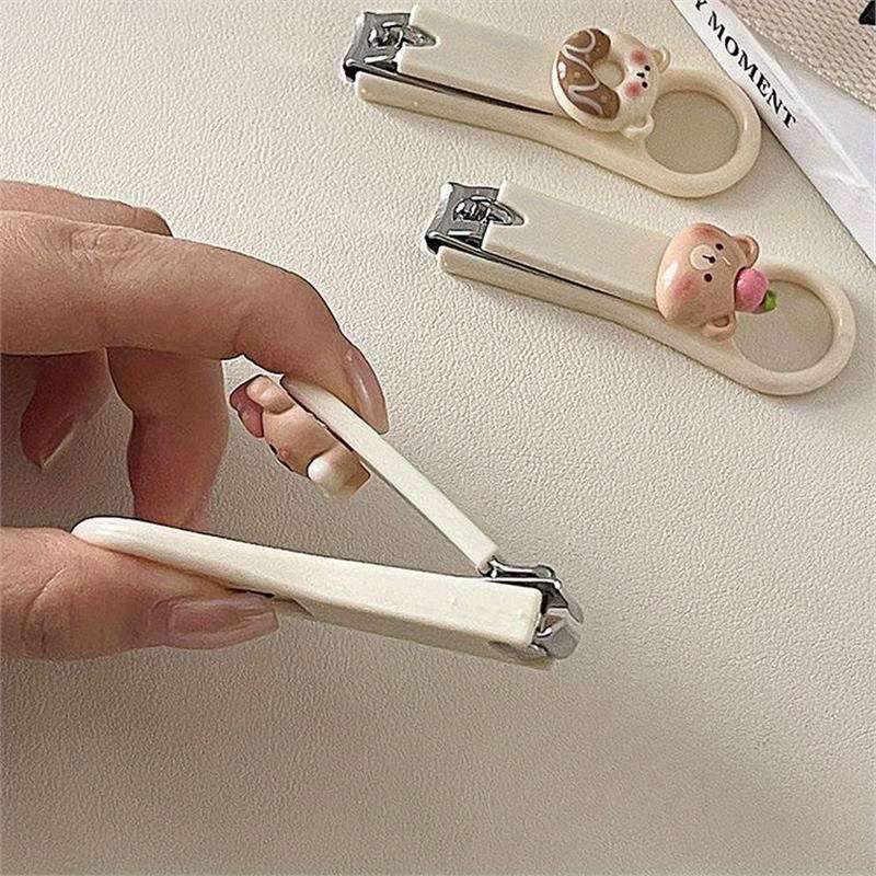 1pc Portable Stainless Steel Nail Clippers with a High Aesthetic Appeal Perfect for Students A