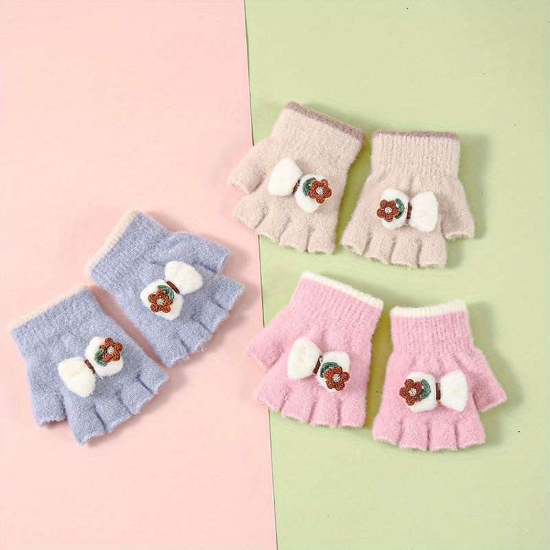 Winter Gloves Color Grey Size 1 To 4Y