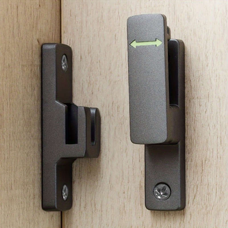 Lock Color Black
