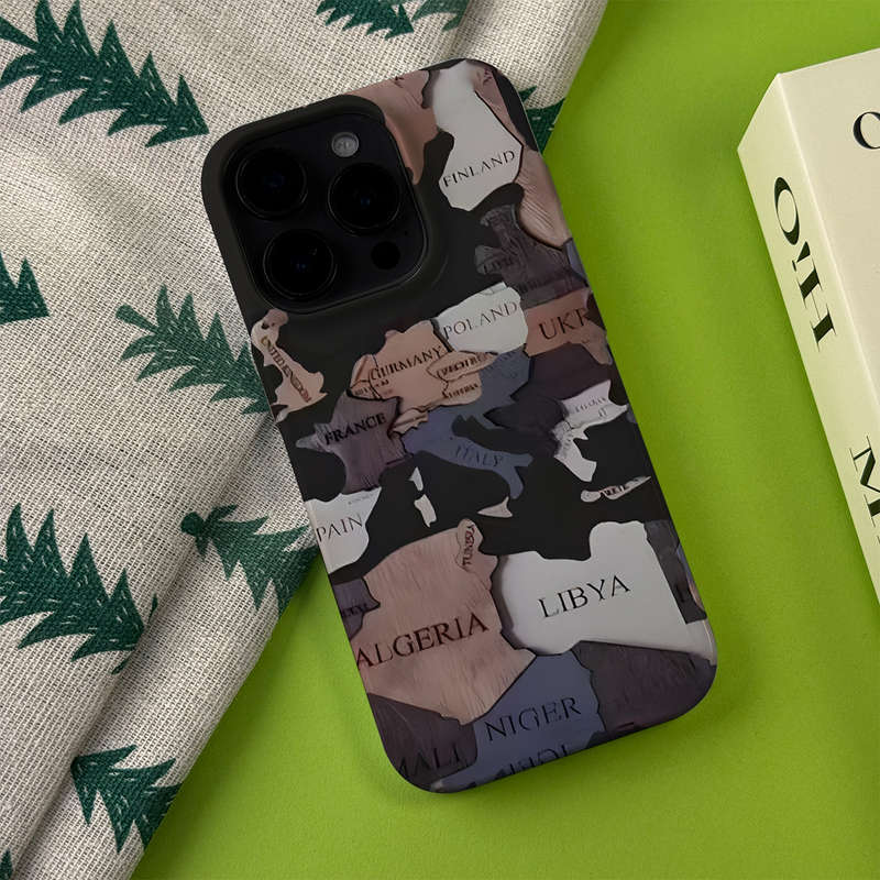 1Pc Mixed Color For iPhone 16E World Map Phone Case