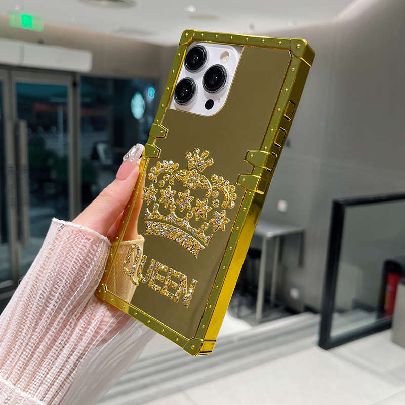 1Pc Black For iPhone 16 Pro Max Crown Design Phone Case