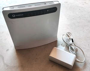 Latest Huawei 4G Router model CPE B2000 (It take a SIM CARD) - Vodafone
