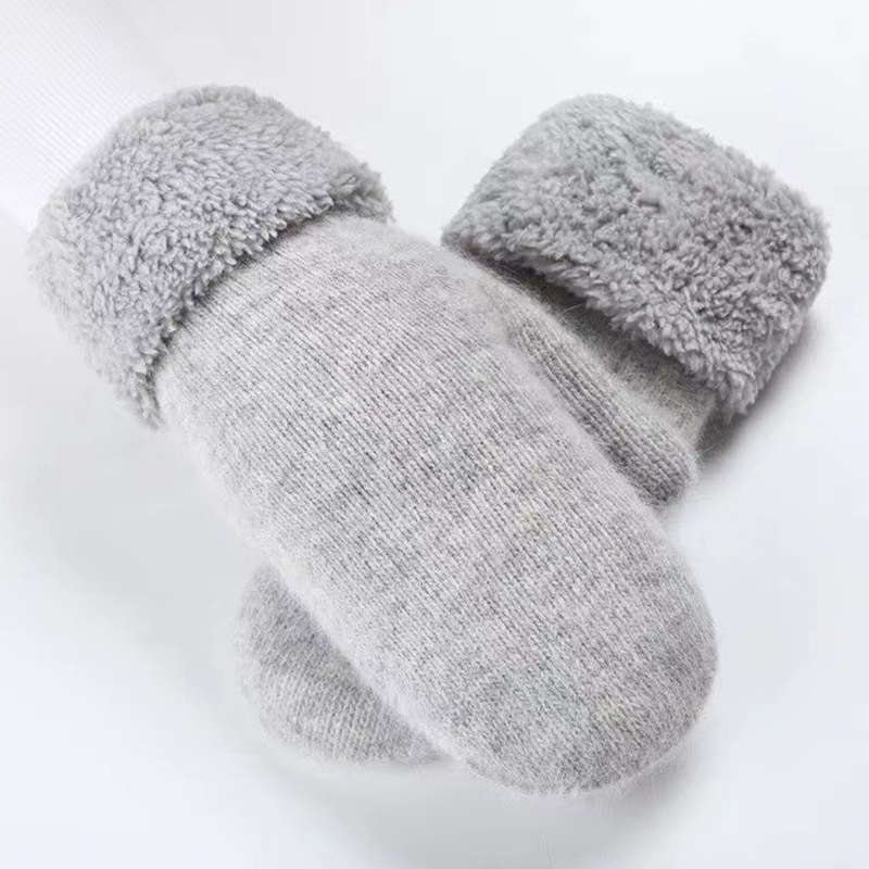 1 Pair Khaki Warm Gloves