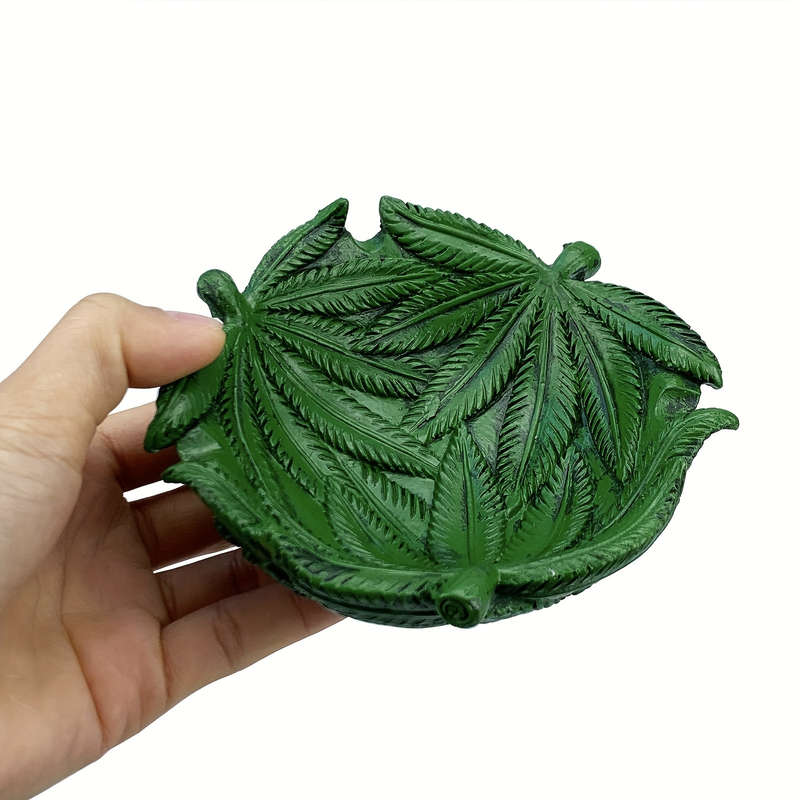 1pc Green Leaf Ashtray Resin Material Key Bowl Desk Storage Box Home Decoration Retro Styl