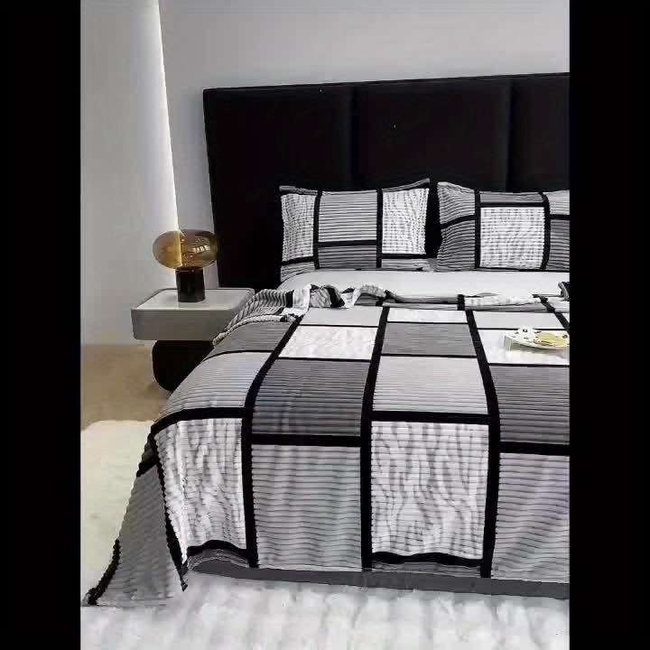 1ps Blanket Color Grey White size 100x150