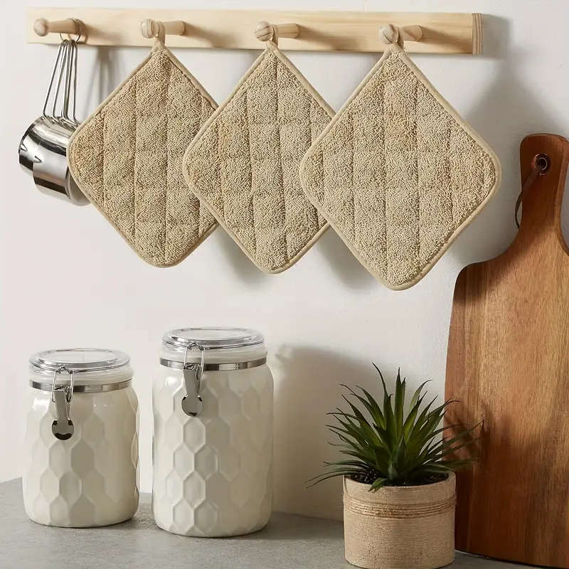 Heat Insulating Pads