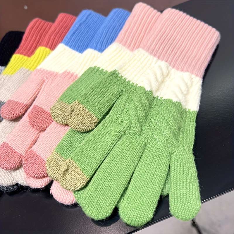 1 Pair Grey Warm Gloves