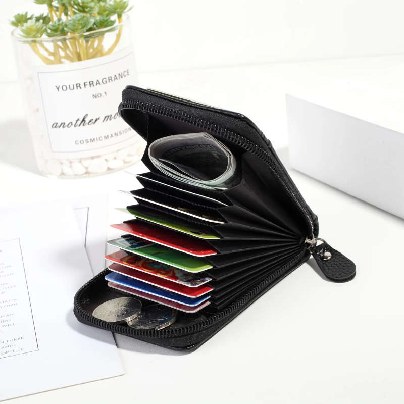 Zippered Credit Card Holder
