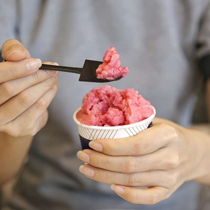 50pcs Plastic Disposable Mini Ice Cream Dessert Scoop Pudding Yogurt Scoop Spoon Shovels Suit