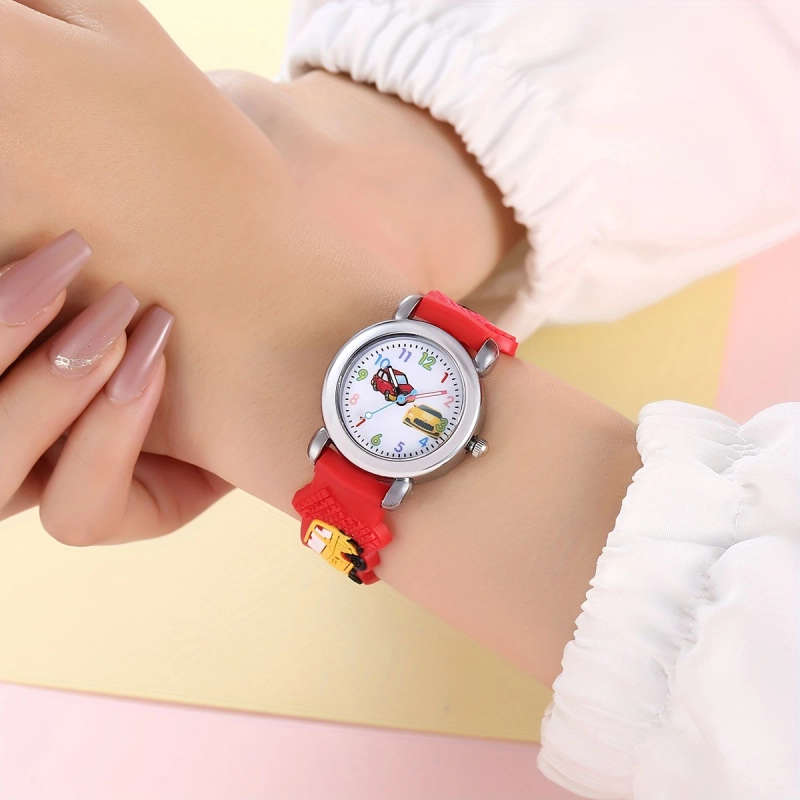 1pc Boys Girls Teen Cute Car Print Round Dial Quartz Watch For Gift Daily Life Color sent randomly