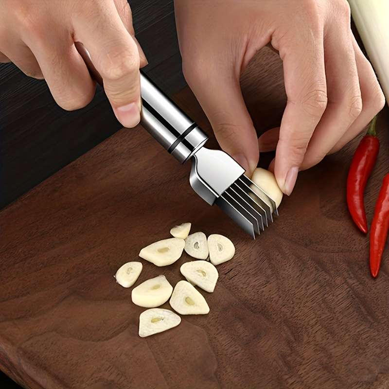 1pc Kitchen Multifunctional Stainless Steel Onion Shredded Onion Flower Knife Onion Garlic Chi