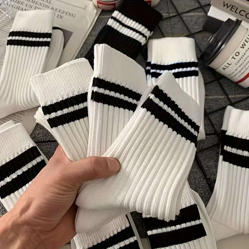 6 Pairs Of Men's Autumn And Winter Thickened Trendy Socks Breathable Comfy Casual Unisex Socks For M