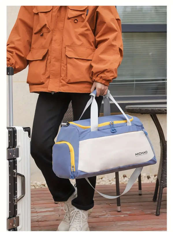 Large Capacity Fitness Bag Waterproof Oxford Fabric with Dry Wet Separation Zip Closure Versatile