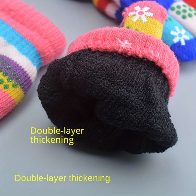 1 Pair 1 To 4 Years Old Red Warm Gloves