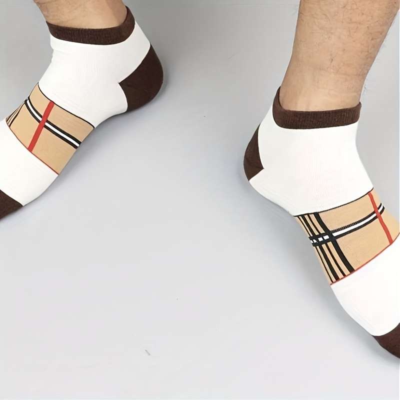 1 Pair Of Light Khaki US 6-10 Socks