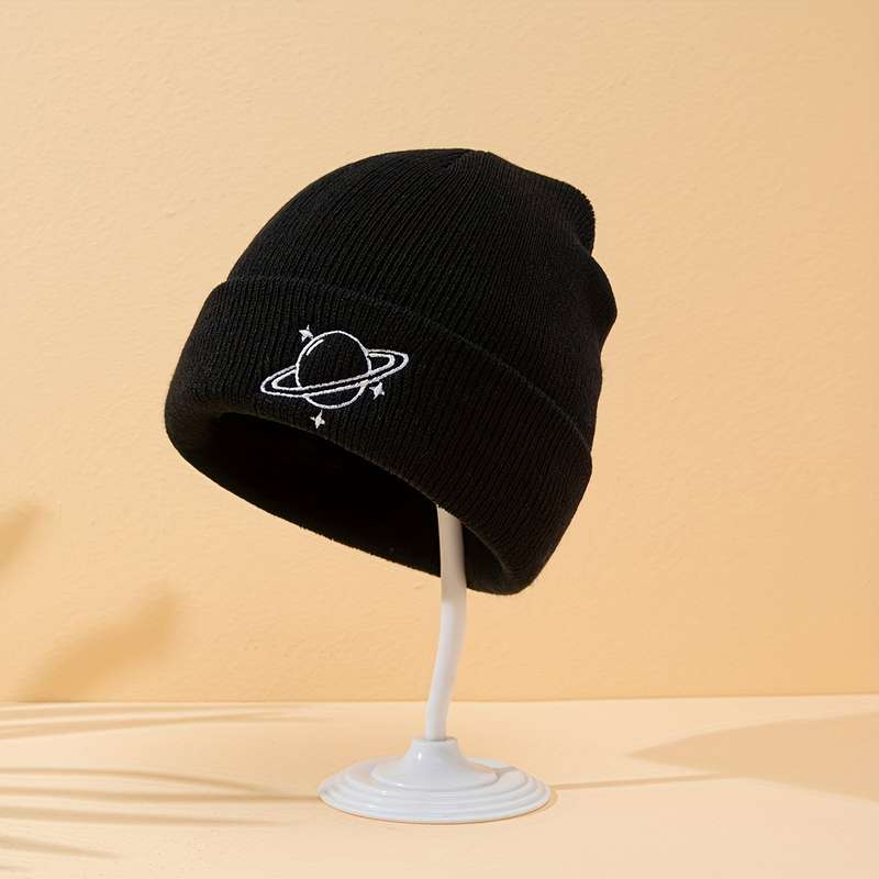 1pc Men's Planet Three Stars Embroidered Knitted Hat without Brim Suitable for Autumn and Winte