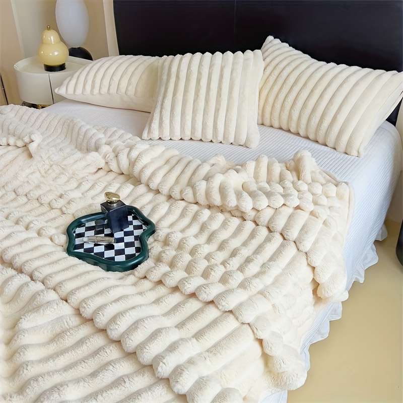 1ps Blanket Color Light Grey size 99.06x149.86cm