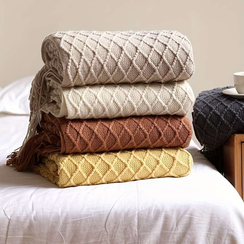 1ps Blanket Color Khaki size 152.4x203.2cm