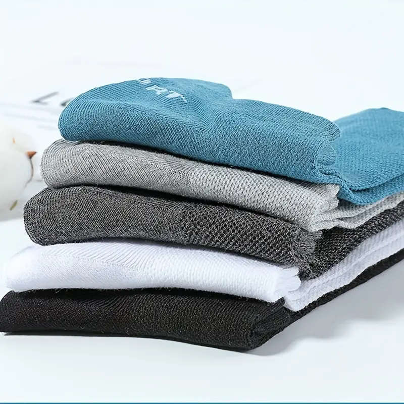 5 Pairs Of Cotton Socks For Men And Women