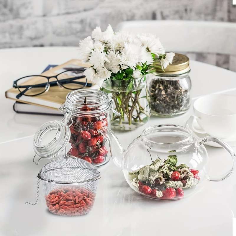 1pc Stainless Steel Tea Infuser Ball Metal Seasoning Strainer for Kitchen and Restaurant Use