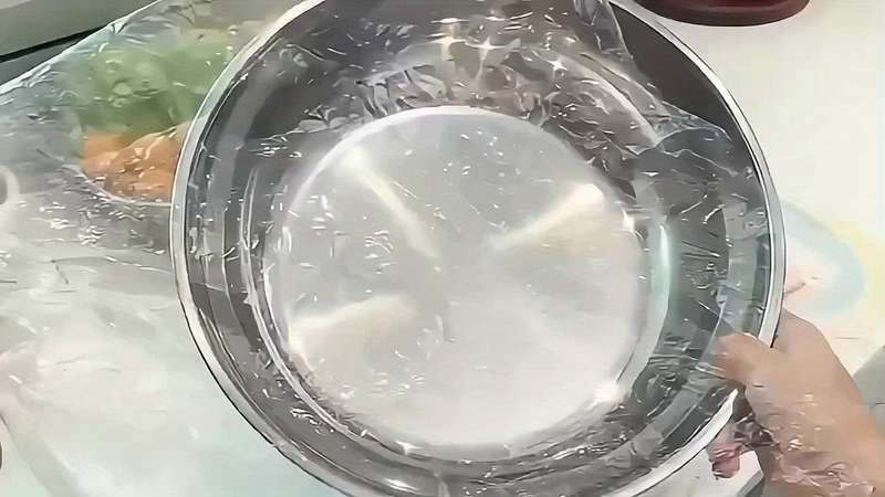 2pcs Large Silvery Stainless Steel Mixing Bowls Rust Resistant Deep And Wide Suitable for K