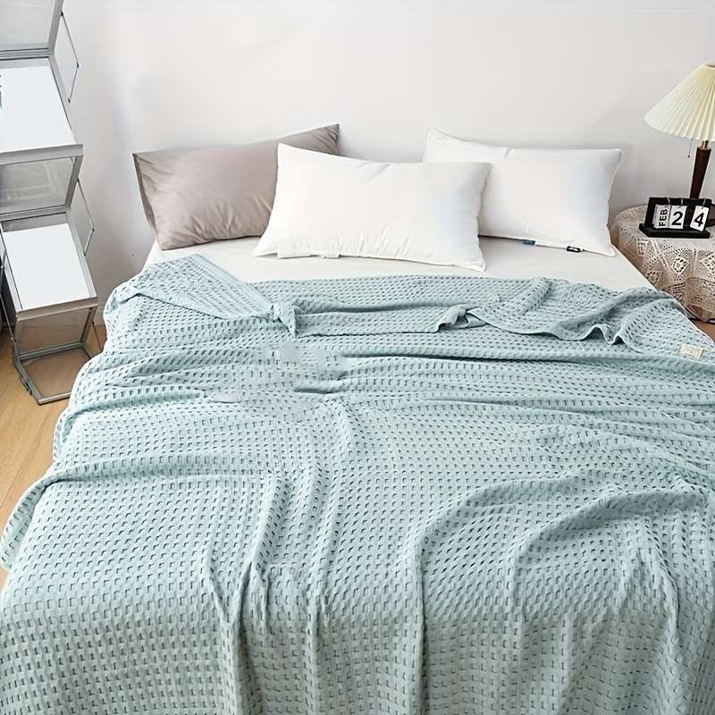 1ps Blanket Color Blue Camel Square Grid size 200x230cm