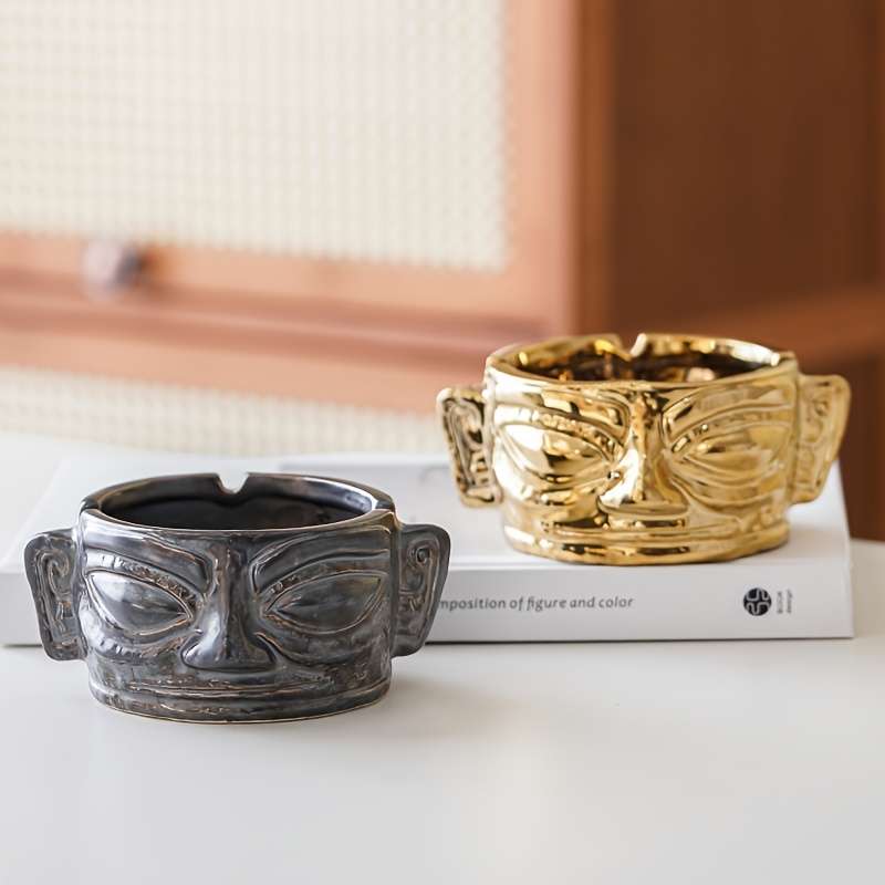 1pc Modern Ashtray for Home Living Room Lightweight Luxury Sealed Anti-ash High-end Cigarette Hold