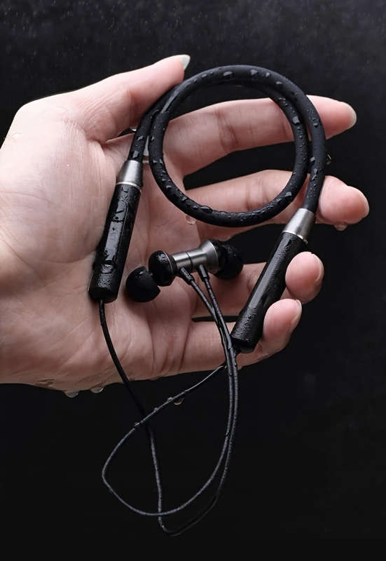 Earphone