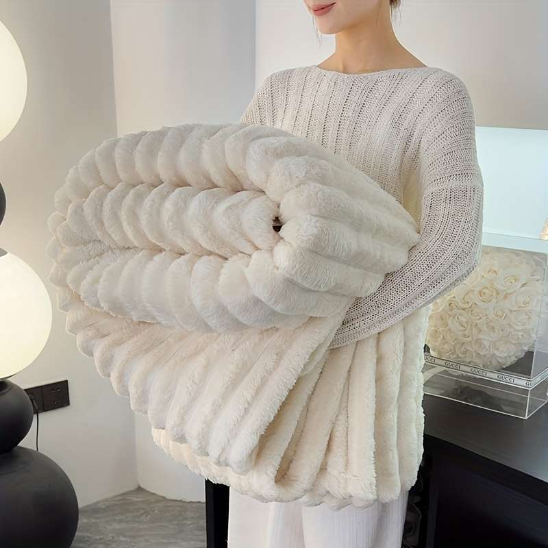 1ps Blanket Color Light Grey size 99.06x149.86cm