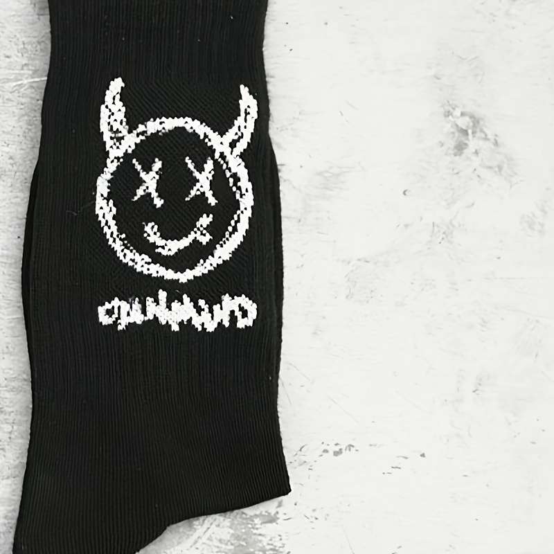 1 Pair White One Size Socks