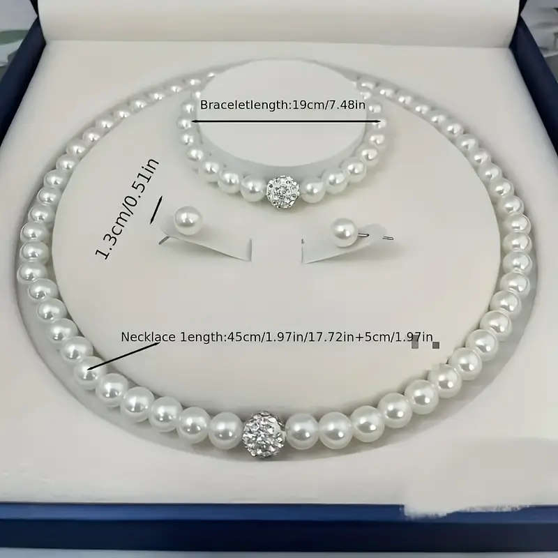 1 necklace + 1 bracelet + 2 earrings. Elegant and minimalist faux Imitation Pearl jewelry set